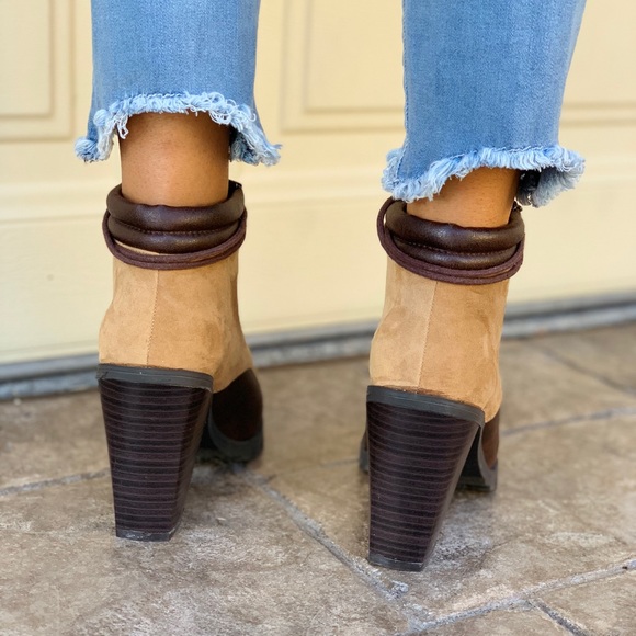 Tortuga Heeled Lug Sole Combat Boots - Picture 4 of 8